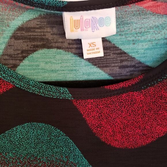 NWOT LuLaRoe Simply Comfortable Irma Tunic… - Picture 2 of 5